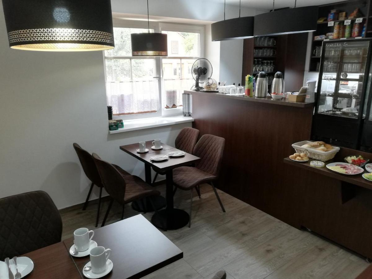 Penzion A Wellness - Jilan, Naves Svobody 39, Olomouc Dış mekan fotoğraf