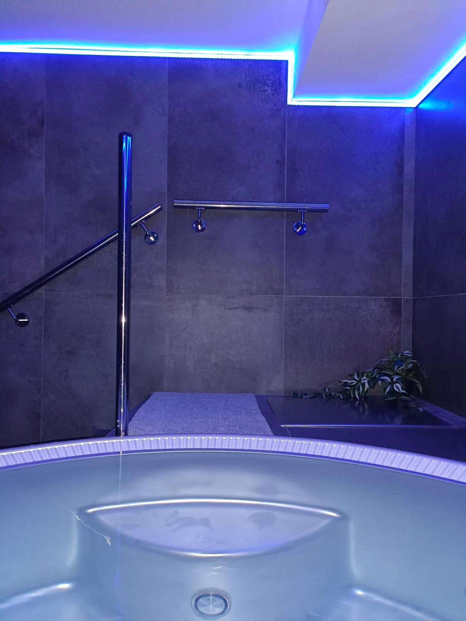 Penzion A Wellness - Jilan, Naves Svobody 39, Olomouc Dış mekan fotoğraf